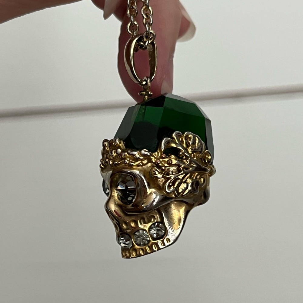 Alexander McQueen Skull Necklace - Picture 3 of 15